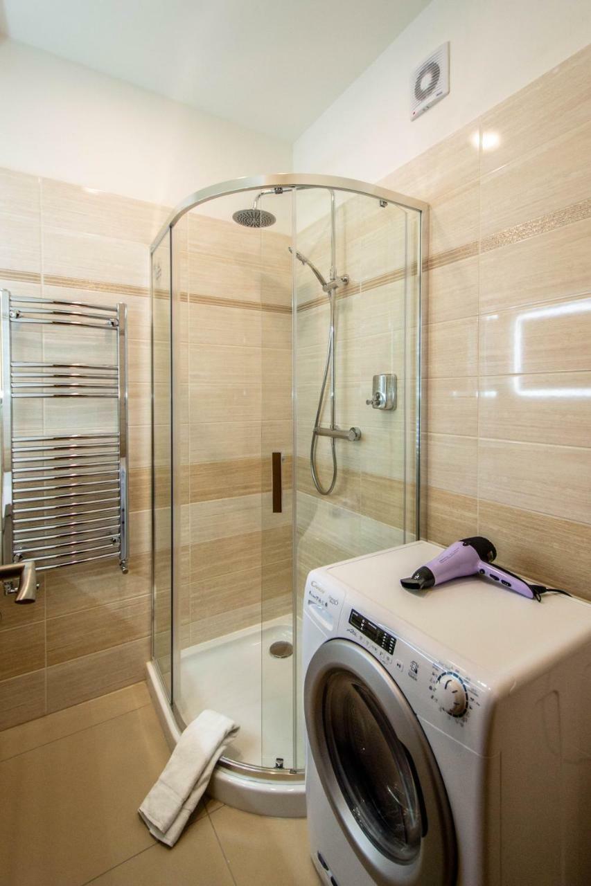 Ruterra Apartments By Cathedral Prague Luaran gambar