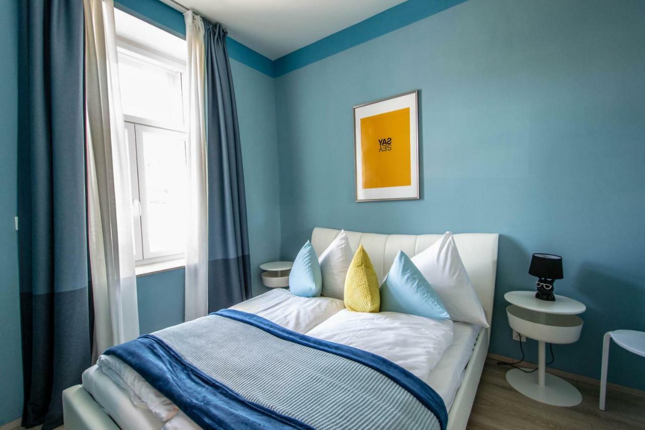 Ruterra Apartments By Cathedral Prague Luaran gambar