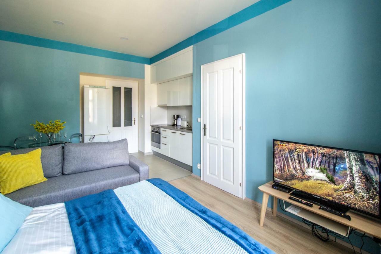 Ruterra Apartments By Cathedral Prague Luaran gambar