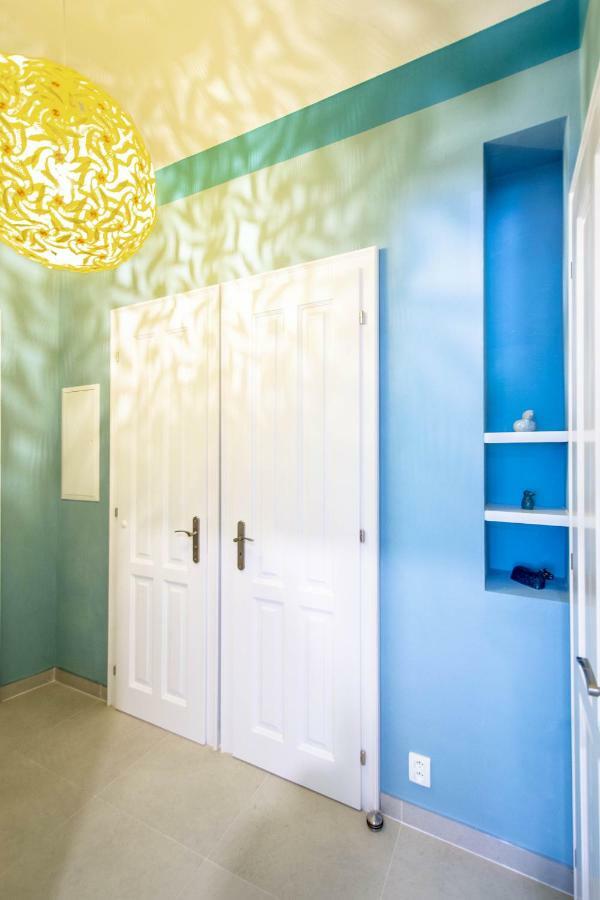Ruterra Apartments By Cathedral Prague Luaran gambar
