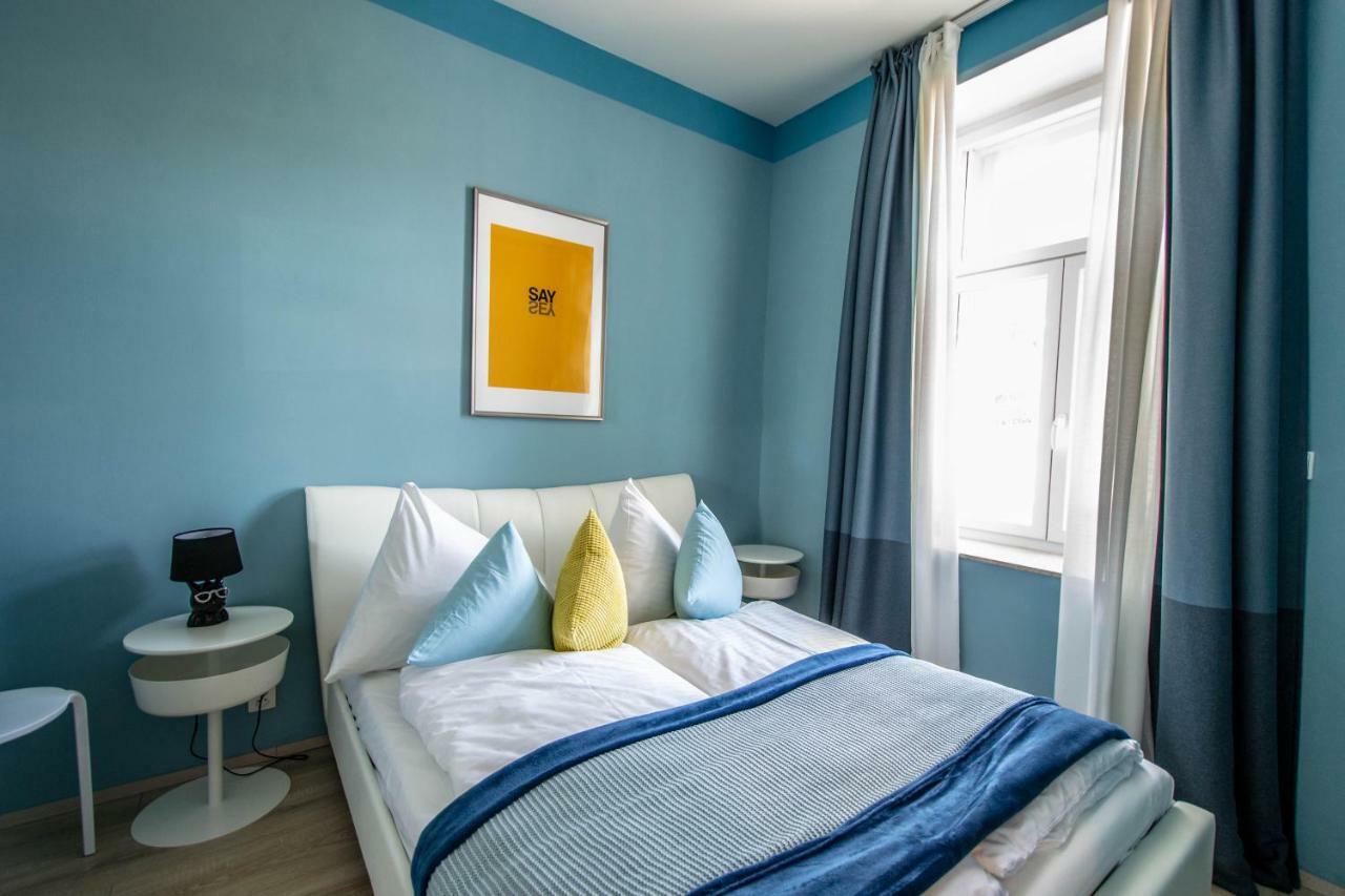 Ruterra Apartments By Cathedral Prague Luaran gambar